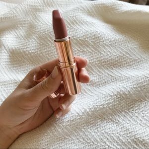 Pillow Talk Lipstick | Charlotte Tilbury